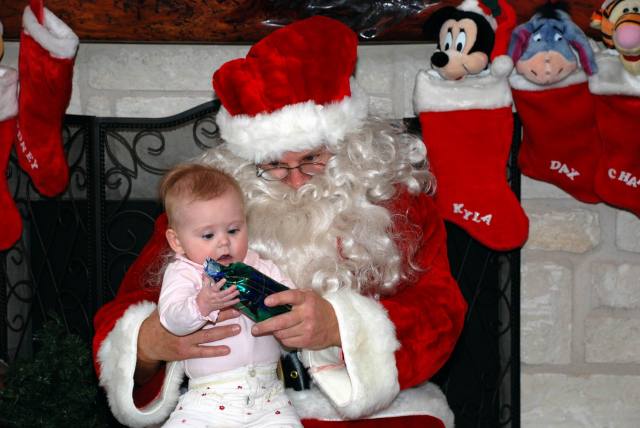 2008/12(Dec)/06(Christmas Eve-Here)/640x480_2008-12-24-27.JPG